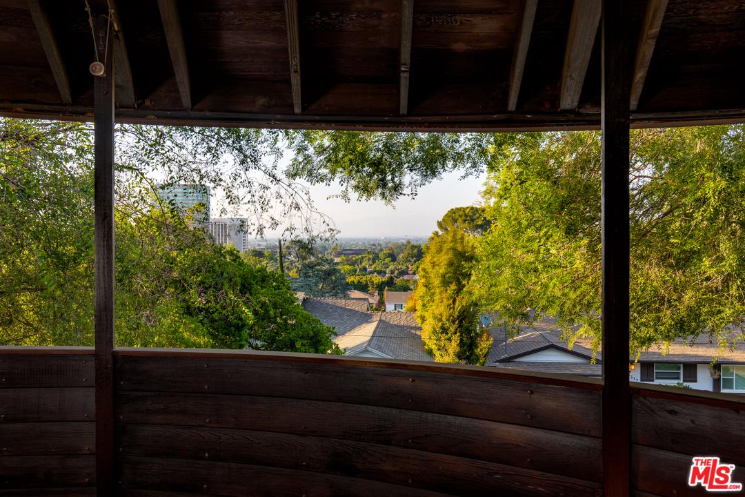 john lautner foster house for sale 63a69220a6506c93d1259e21328be9404d46696d original