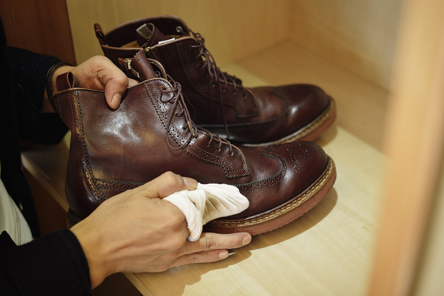 How to Polish Shoes: 3 Easy Steps for Fancy Footwear - The Manual