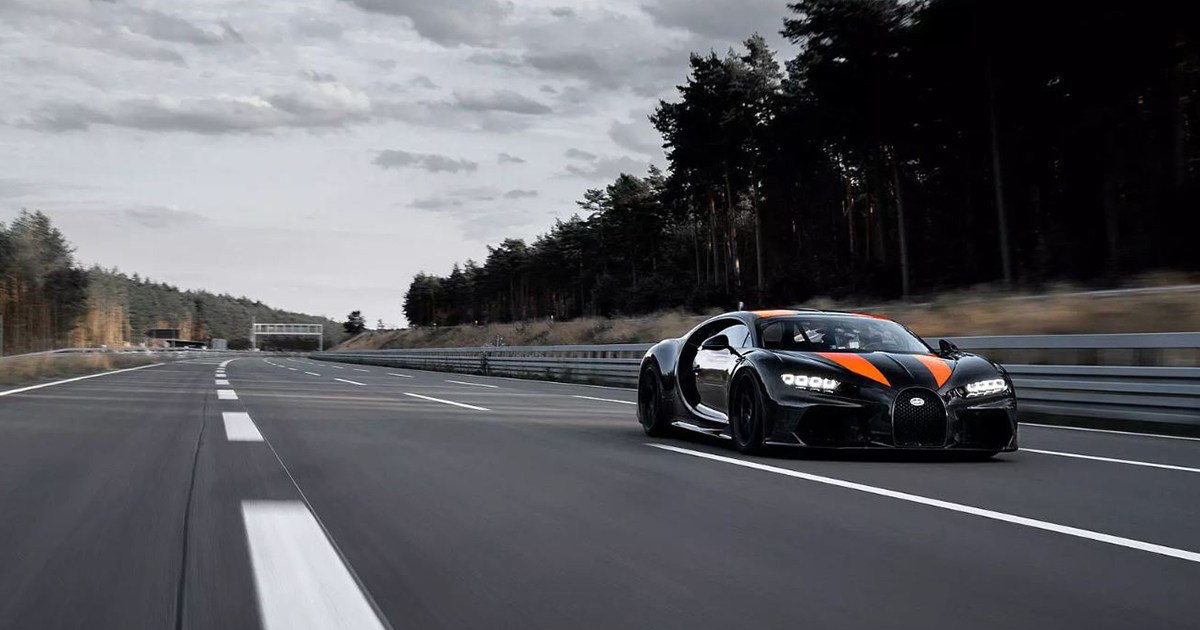Watch This Bugatti Chiron Shatter a World Speed Record at More