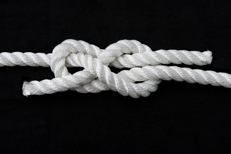 Sheet bend weavers knot sailing knot