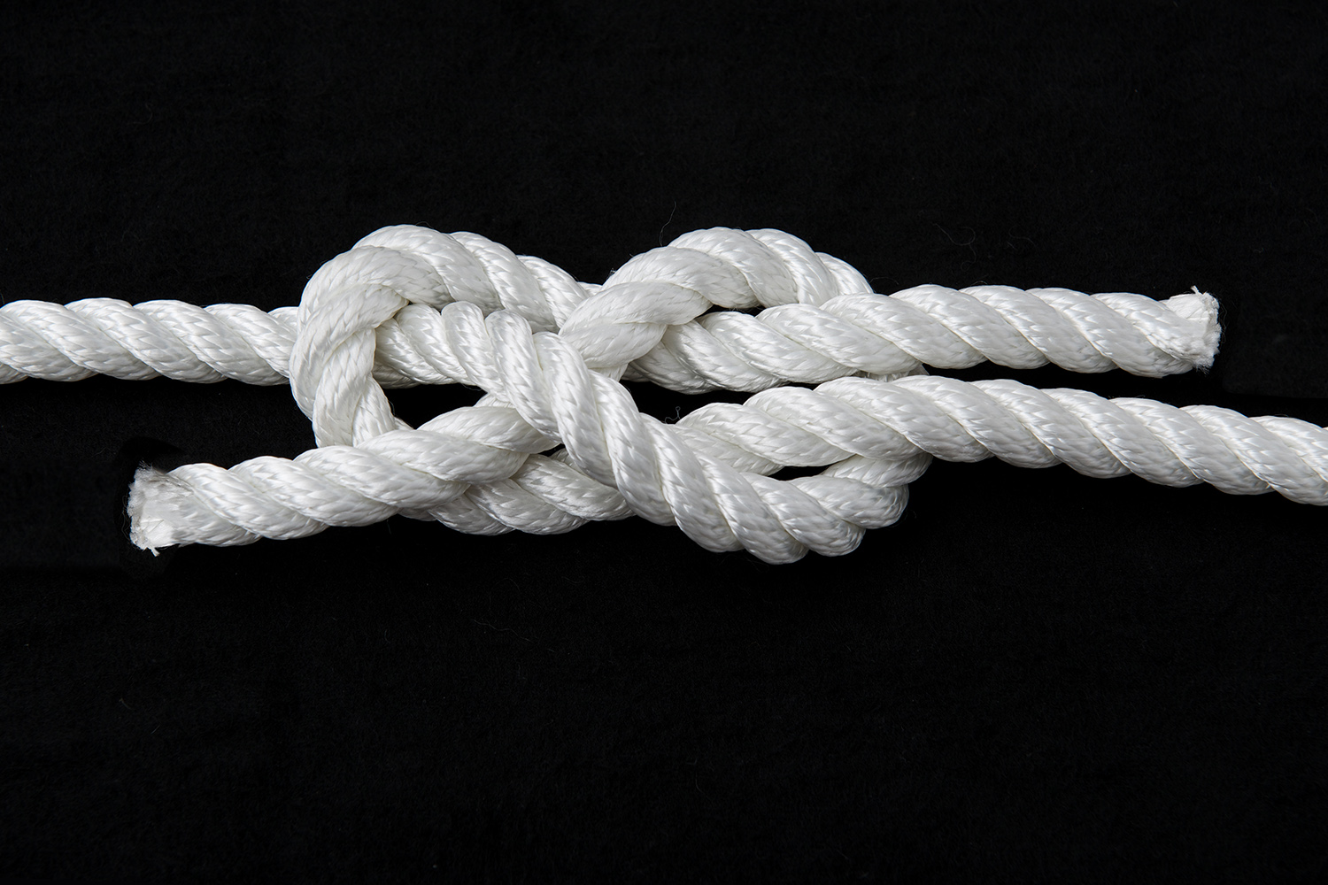 Sheet bend weavers knot sailing knot