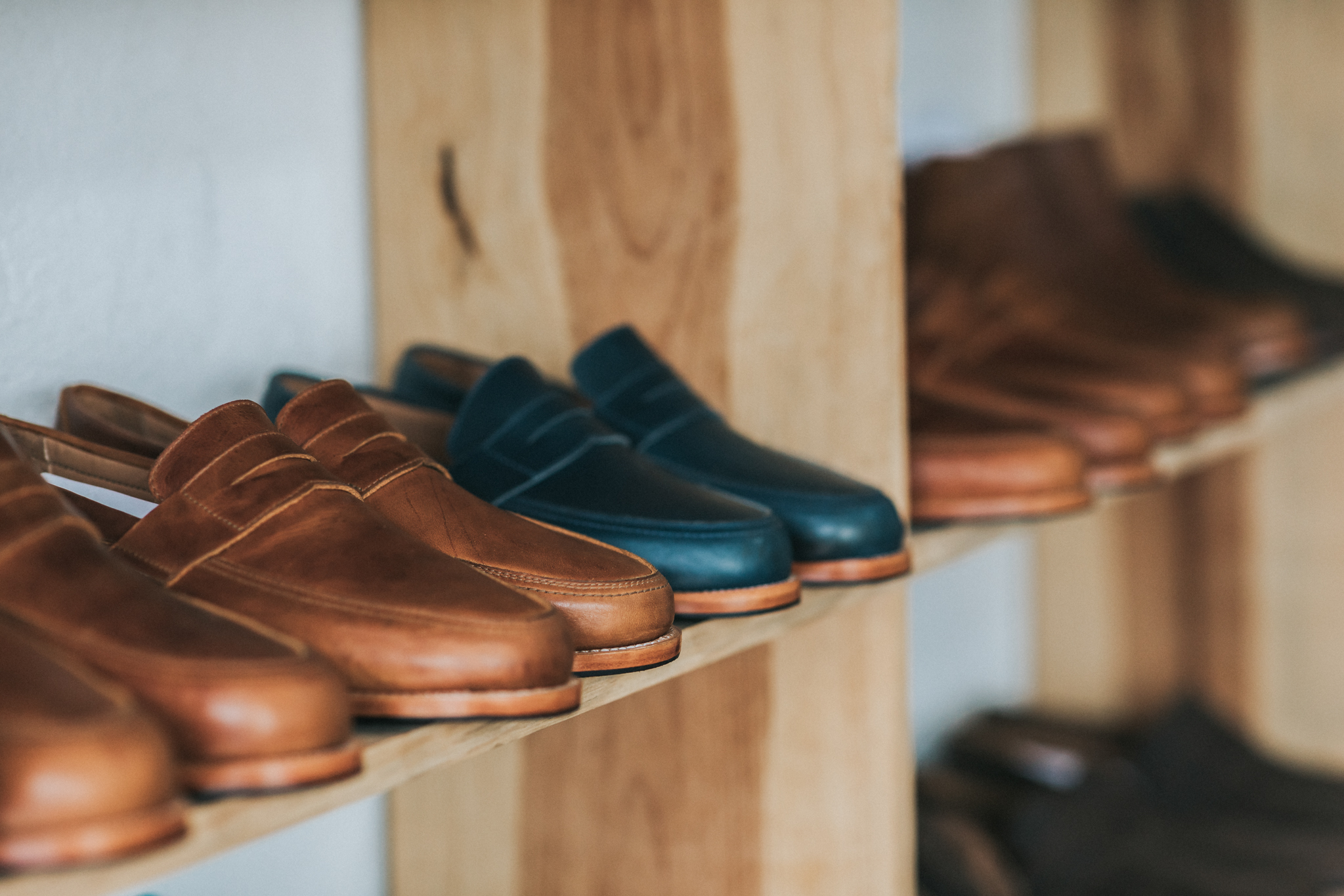 Adelante hotsell shoe company