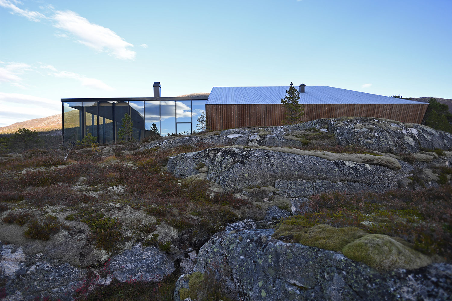 efjord cabin glass house norway snorre stinessen architecture 12