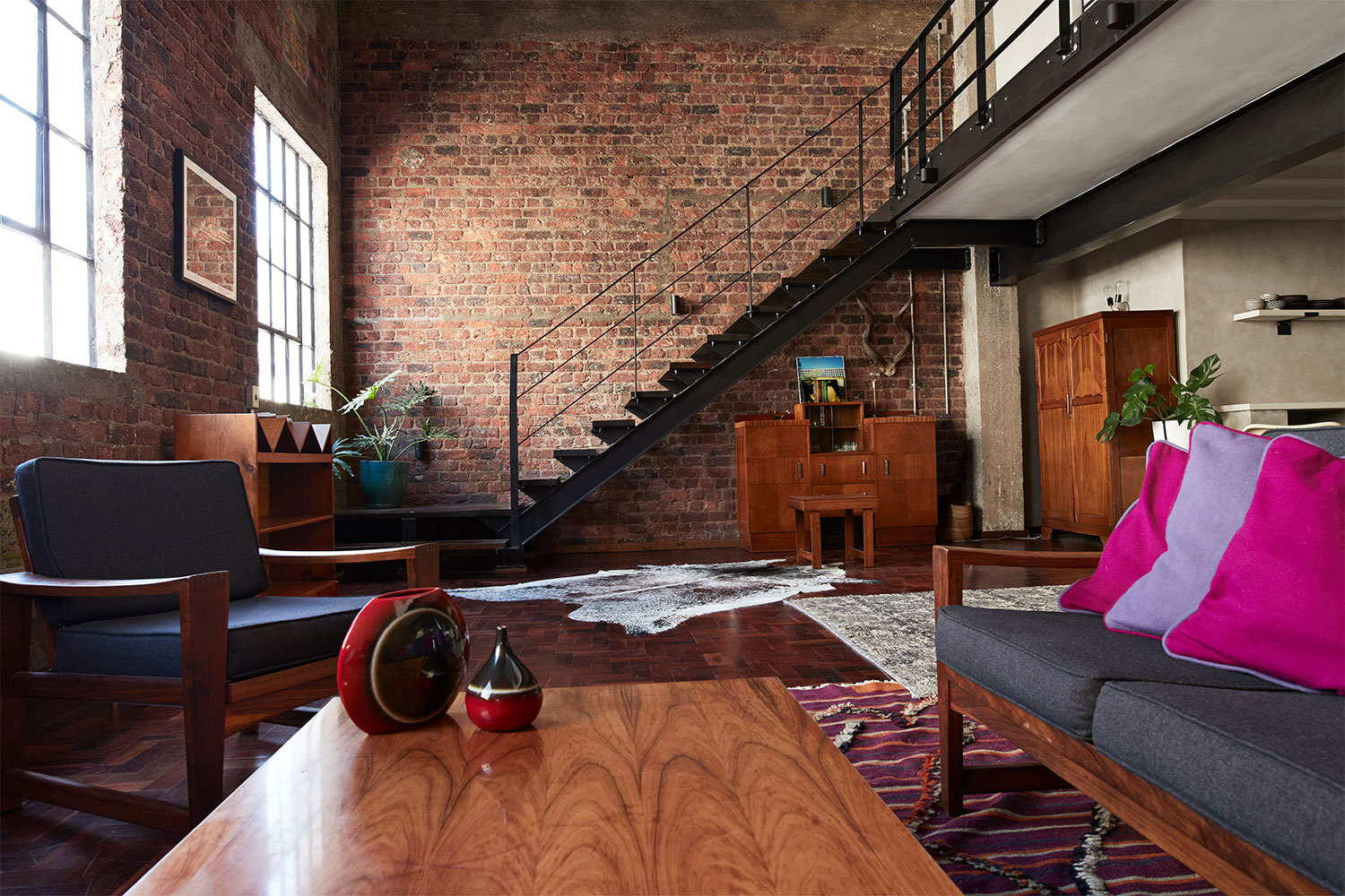 how-to-cultivate-industrial-style-in-your-own-home-the-manual