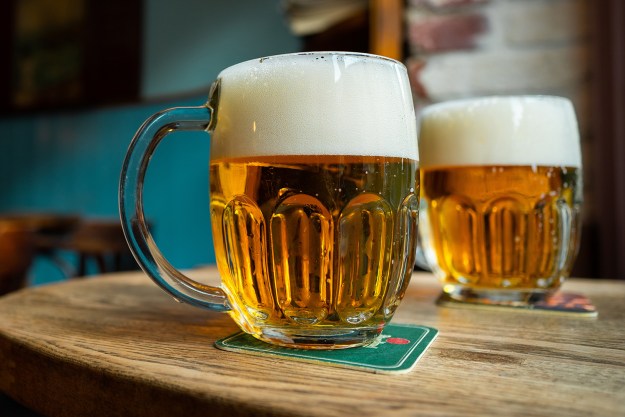 7 Kölsch-Style Beers To Start off With This Fall - The Manual
