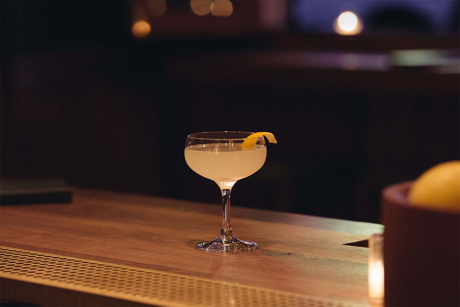 The French 75 placed on a bar counter