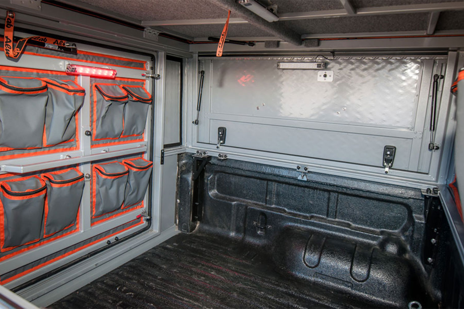 Alu-Cab canopy camper