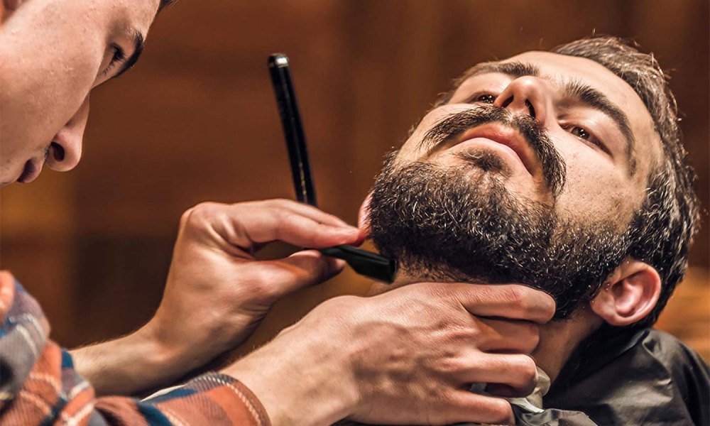 Shave with a straight razor