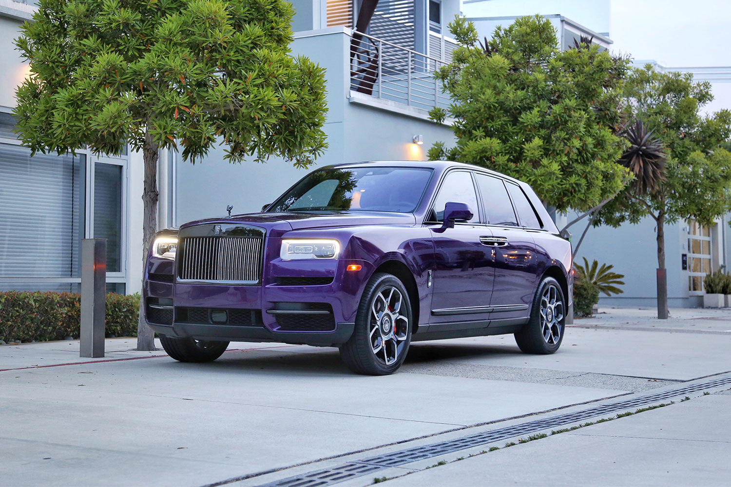 A Guide To Buying The 2022 Rolls-Royce Cullinan