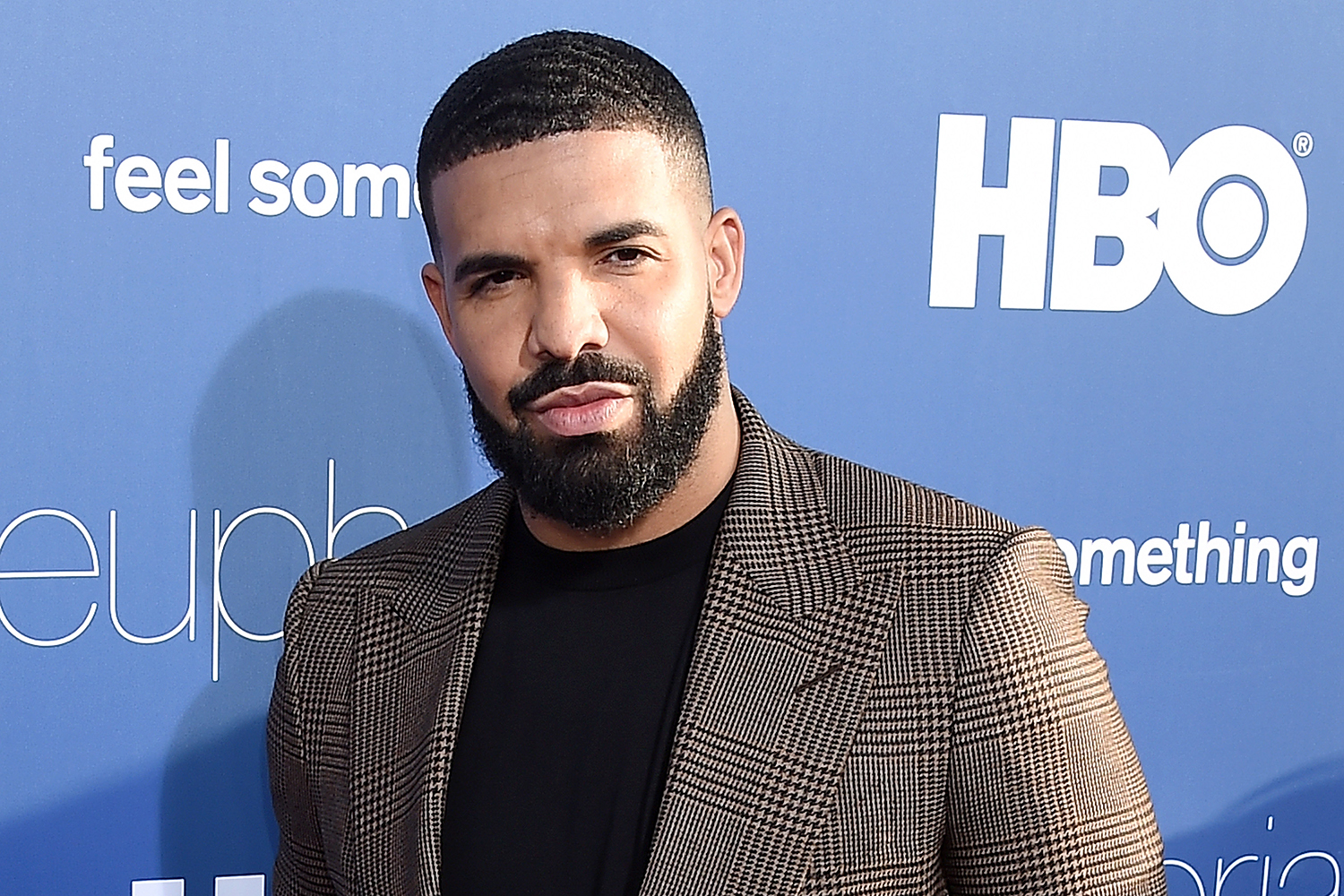 Drake Debuts Braided Hairstyle in New Photos