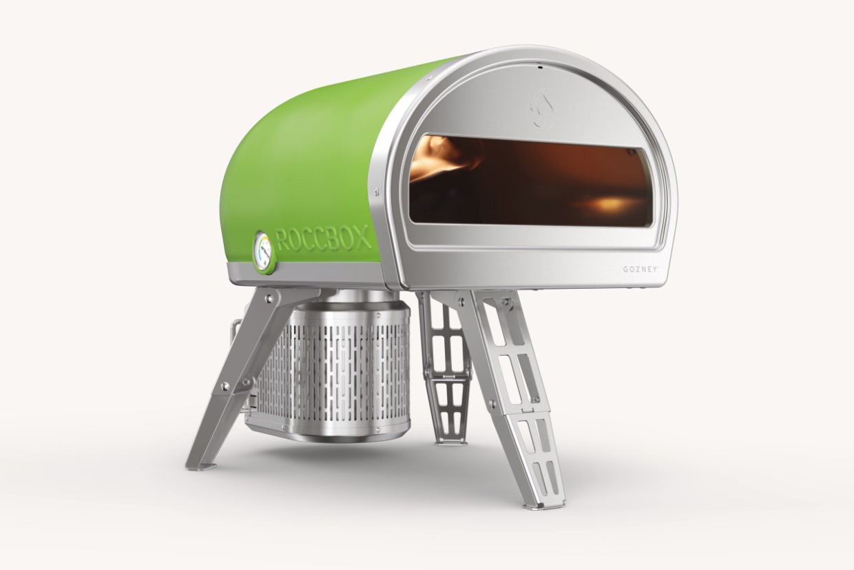https://www.themanual.com/wp-content/uploads/sites/9/2020/12/gozney-roccbox-portable-pizza-oven.jpg?fit=800%2C533&p=1