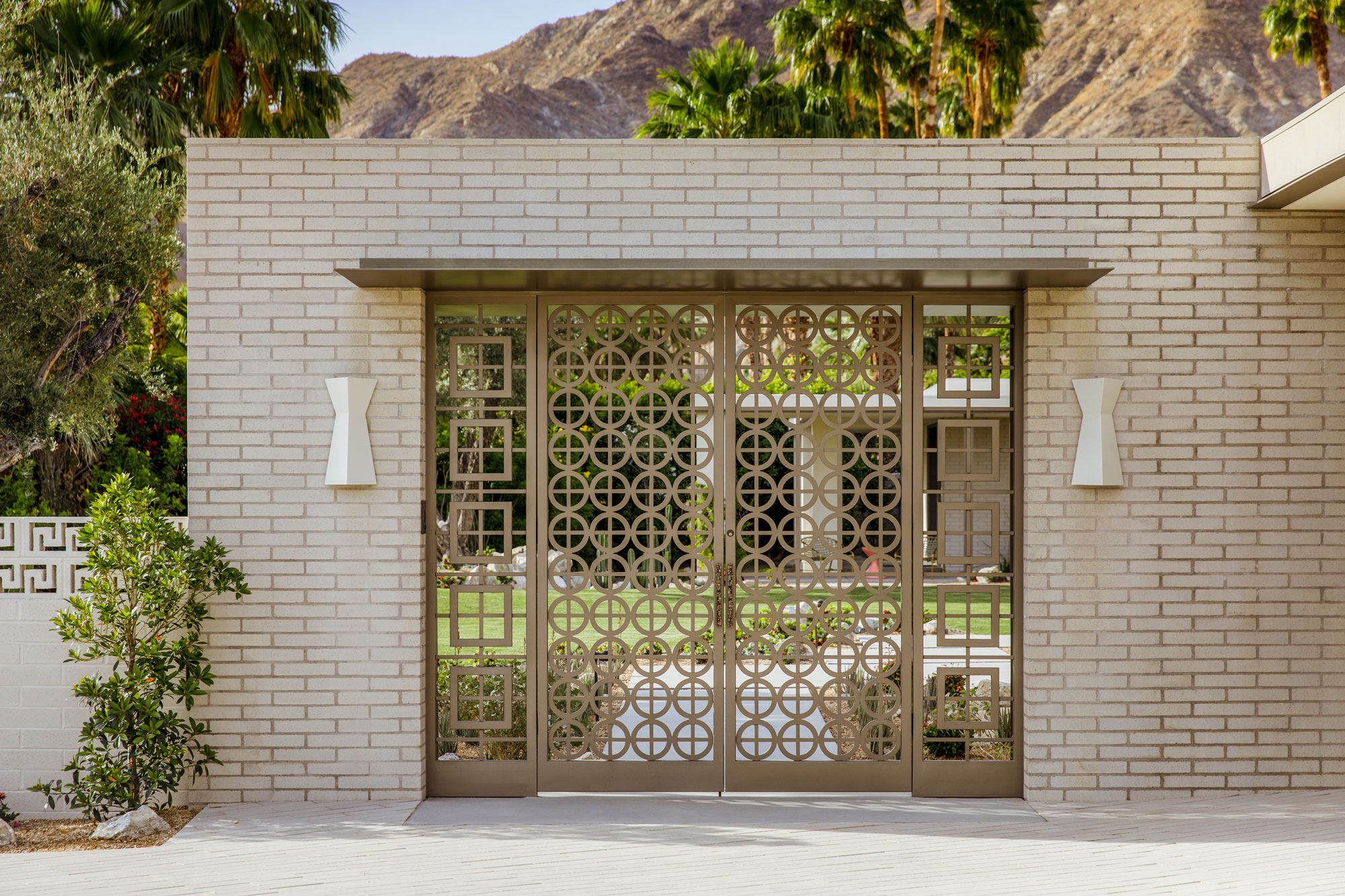 Thunderbird Heights Residence decorative entry gate