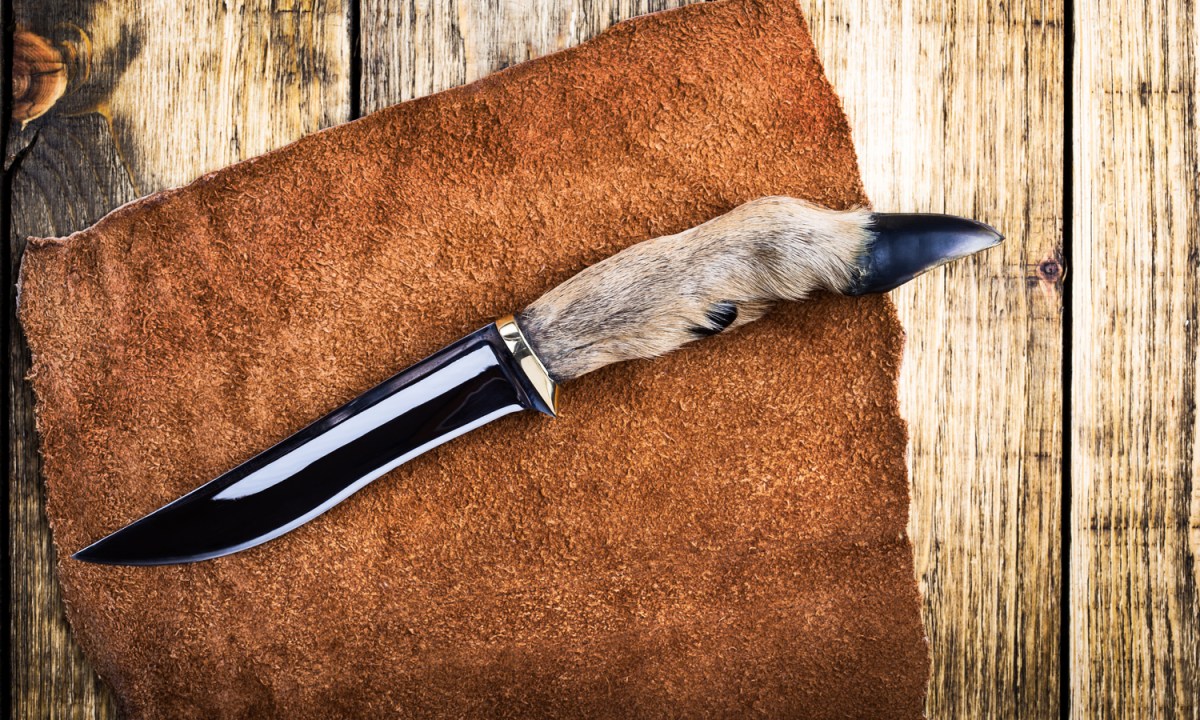 Skinning knife