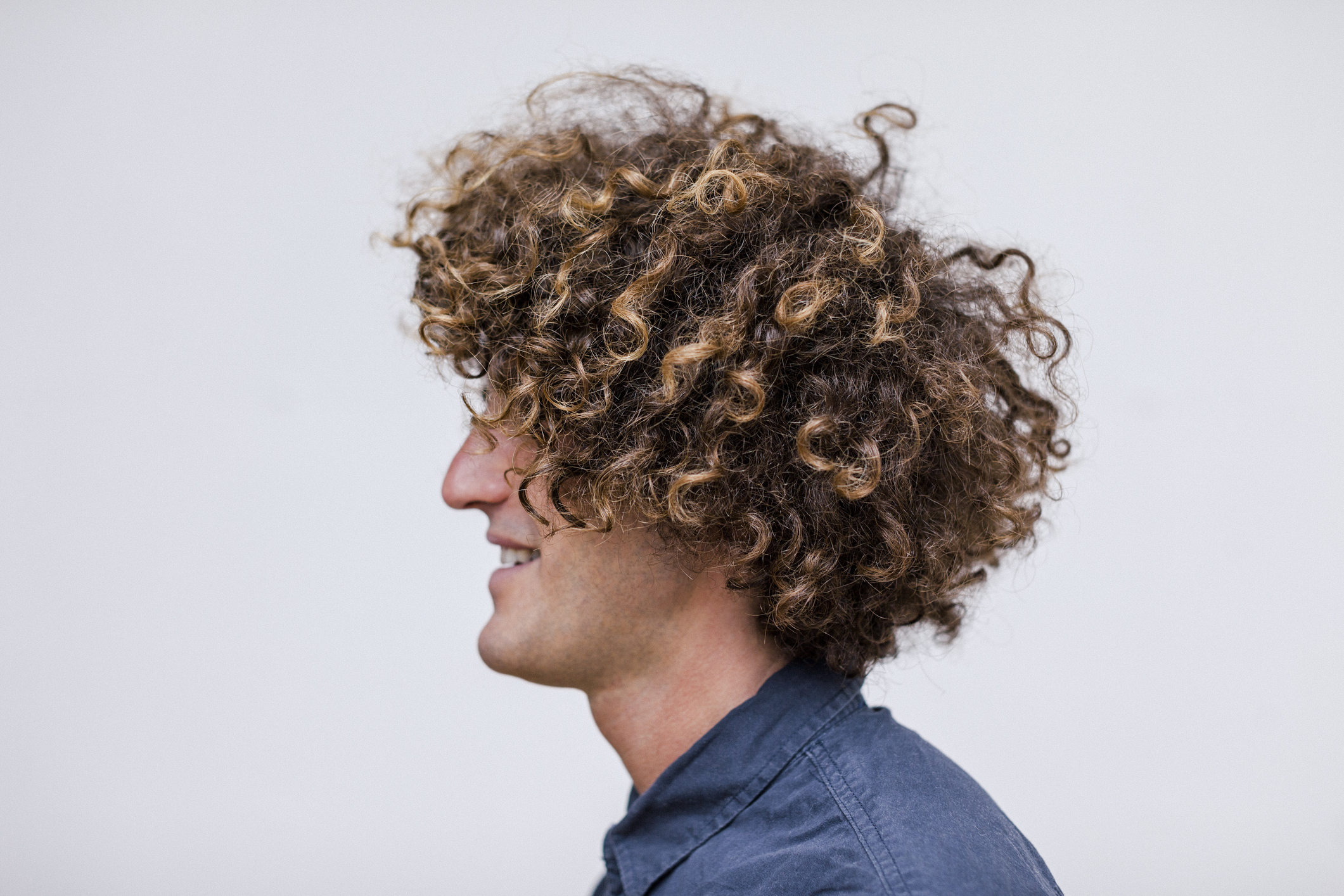 11 Hottest Mens Curly Hairstyles That Attract Women The Manual 