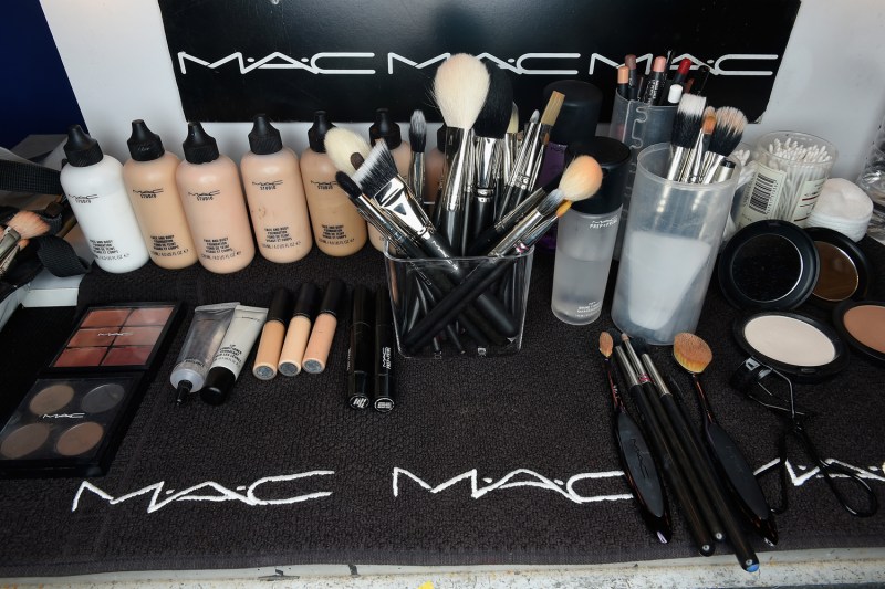 MAC makeup set