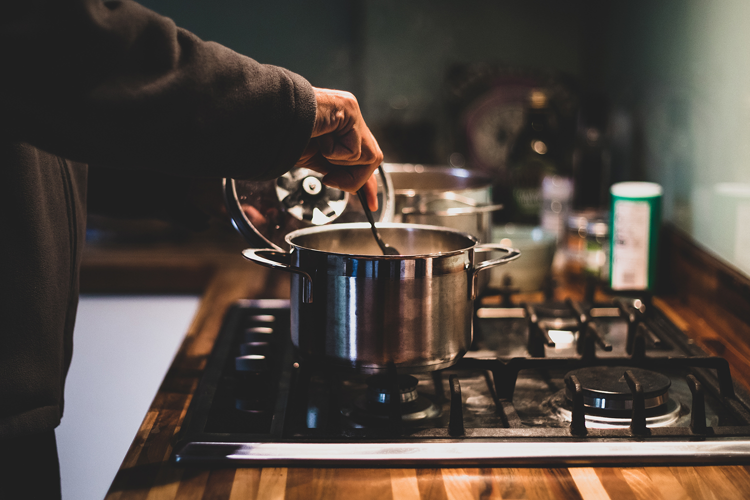 Vital Cooking Vessels for the Kitchen: The Stock Pot