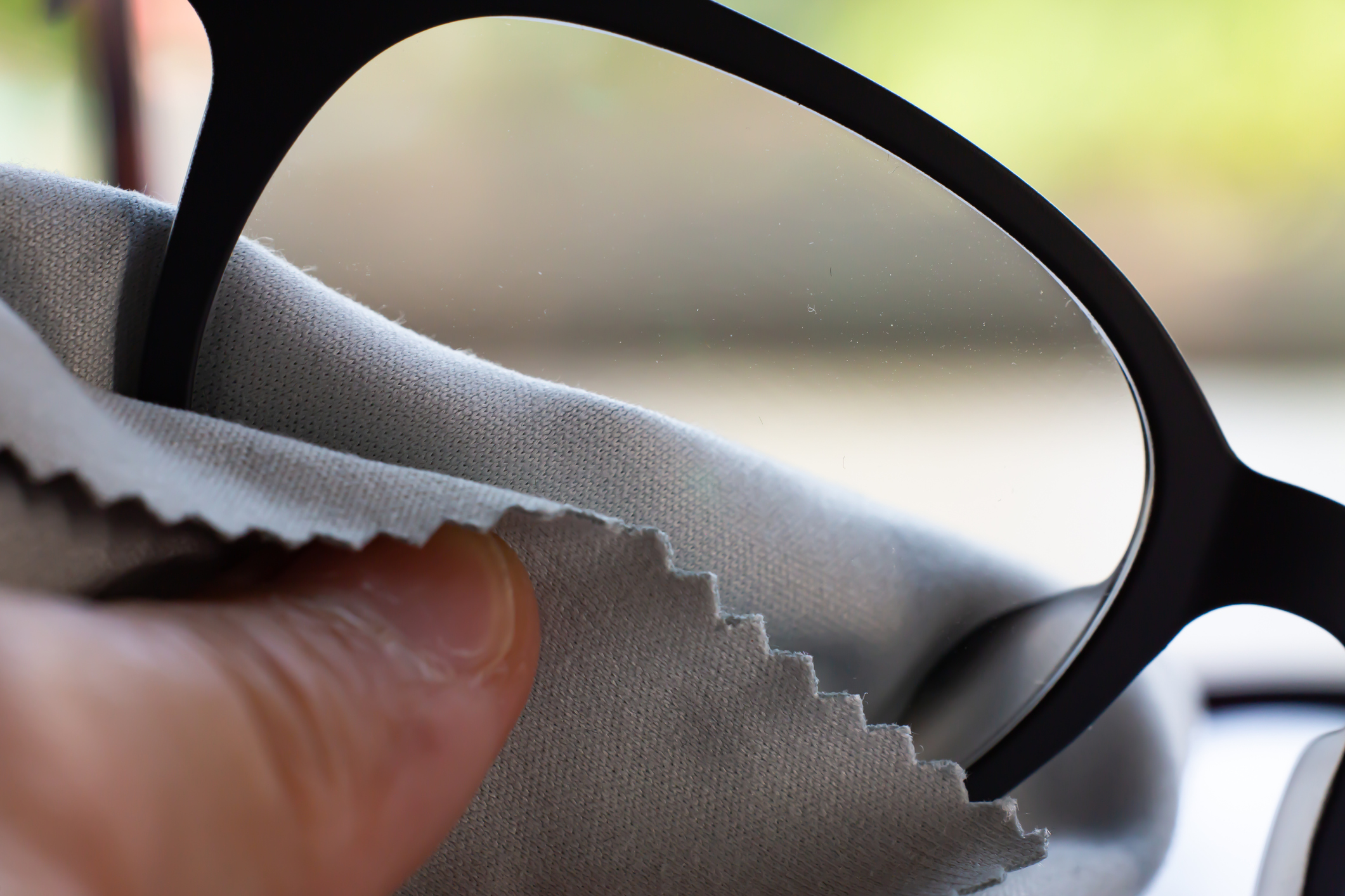 How to Clean Glasses and Sunglasses So You Can See Clearly - The Manual How to Clean Glasses and Sunglasses So You Can See Clearly - The Manual