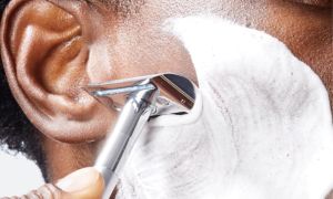 Safety razor shaving