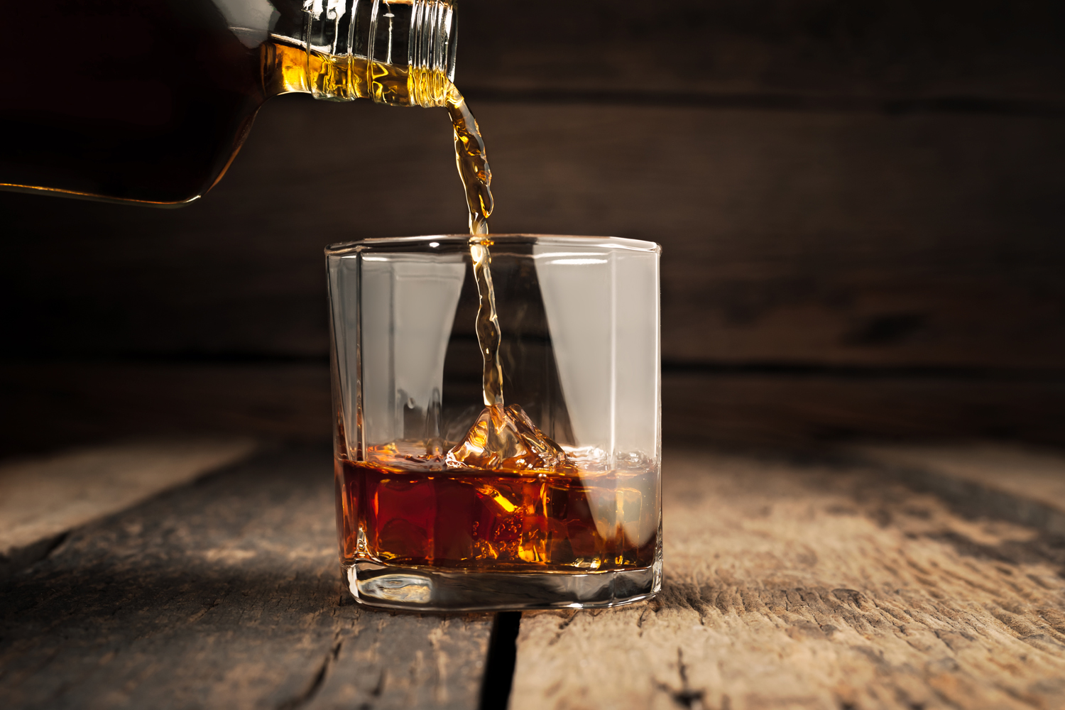 How To Drink Whiskey A Beginner s Guide The Manual How To Drink Whiskey A Beginner s Guide The Manual