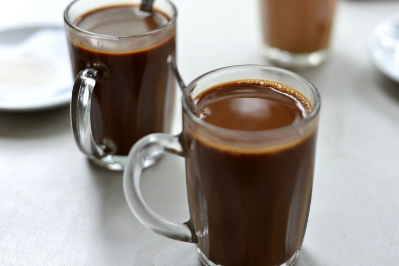 Love bubble tea but not the price? How to make this delicious drink at home - The Manual