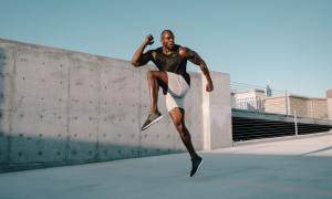 Man doing sprints and jumps