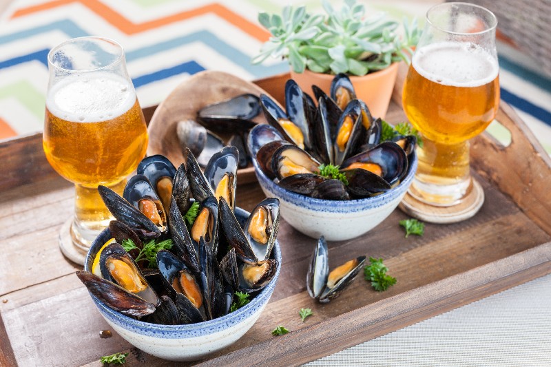 Mussels and beer