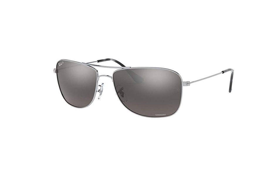A pair of classic Ray-Ban aviators on a white background. 