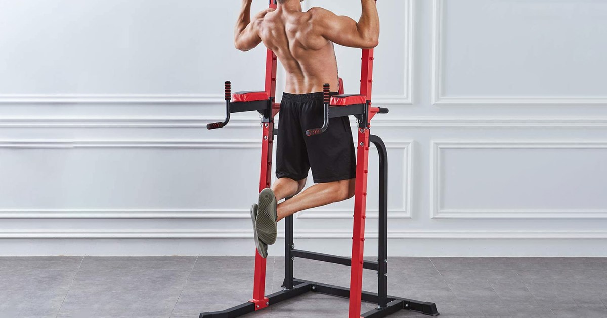 3 Benefits of Installing a Pull Up Bar in Your Room / Fitness / Equipment