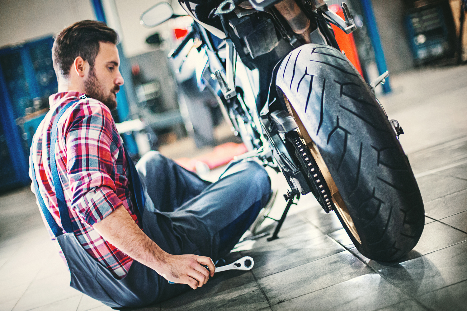 How to Tune Up Your Motorcycle for Your Road Trips The Manual