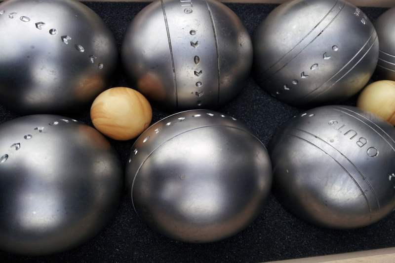 Set of bocce balls