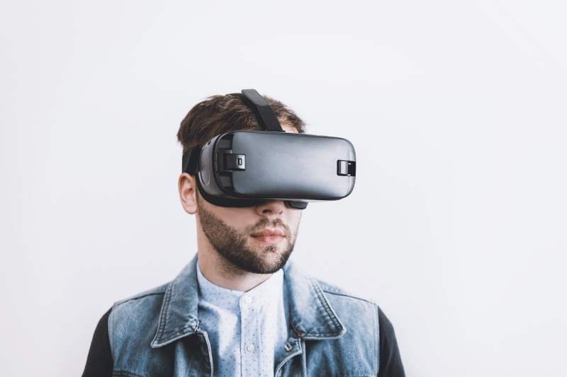 Man wearing VR headset.