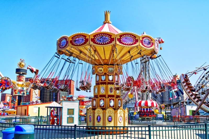 21 of the Best Theme Parks in the US - Stuck on the Go