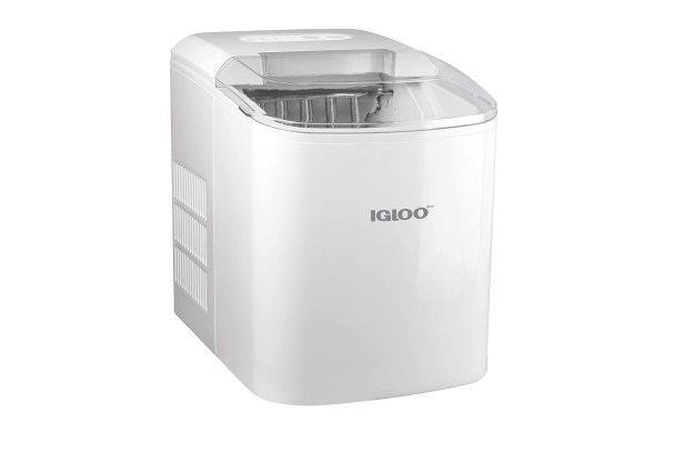 https://www.themanual.com/wp-content/uploads/sites/9/2021/07/igloo-iceb26wh-automatic-electric-countertop-ice-maker.jpg?resize=625%2C417&p=1