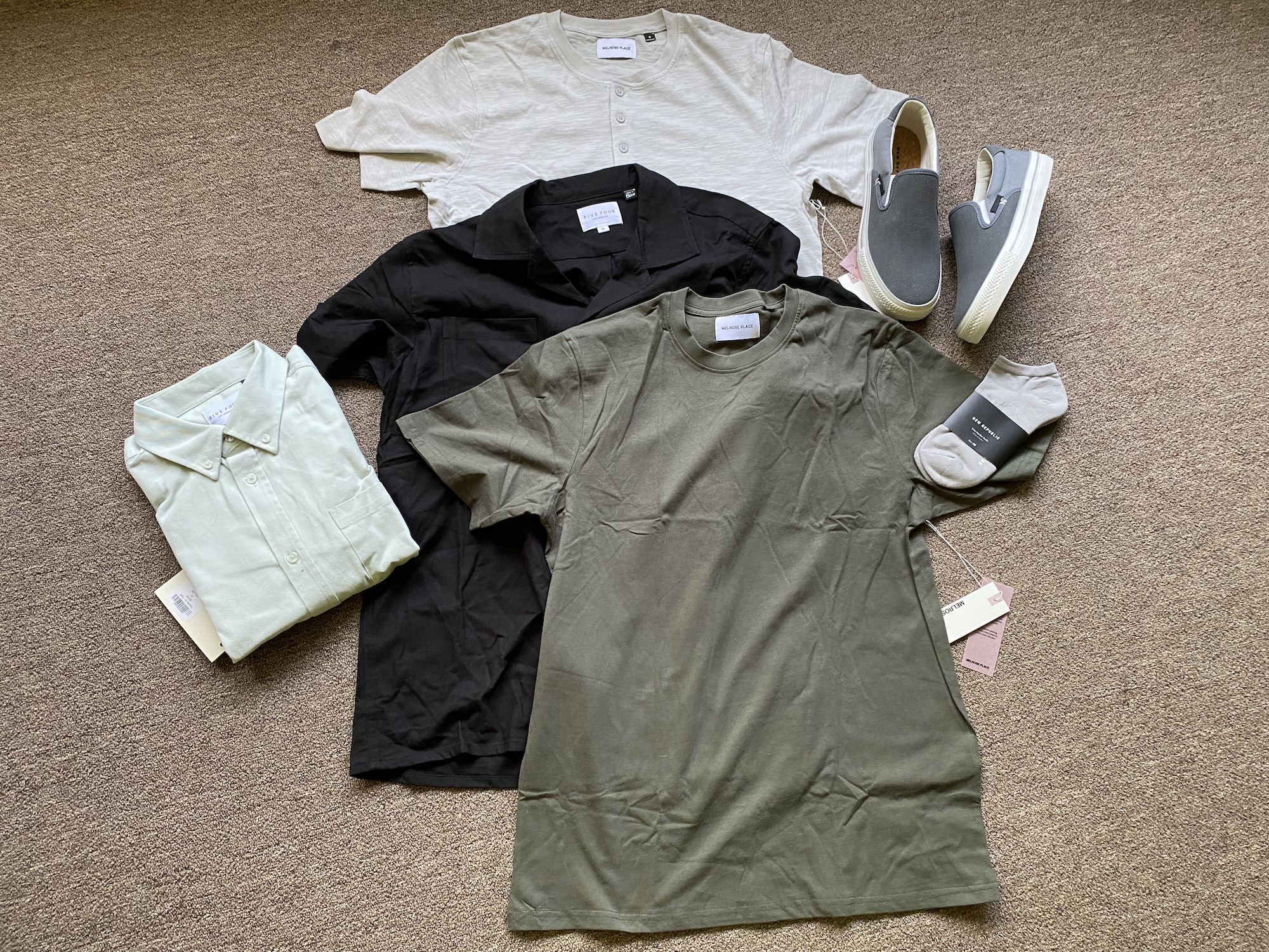 Menlo House Club Subscription Clothing Service For Men.