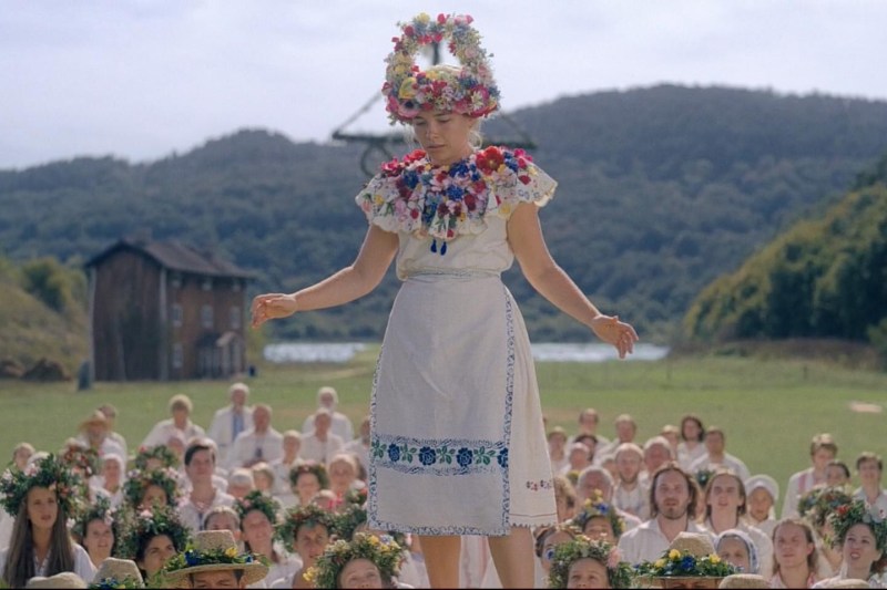 Florence Pugh in Midsommar.