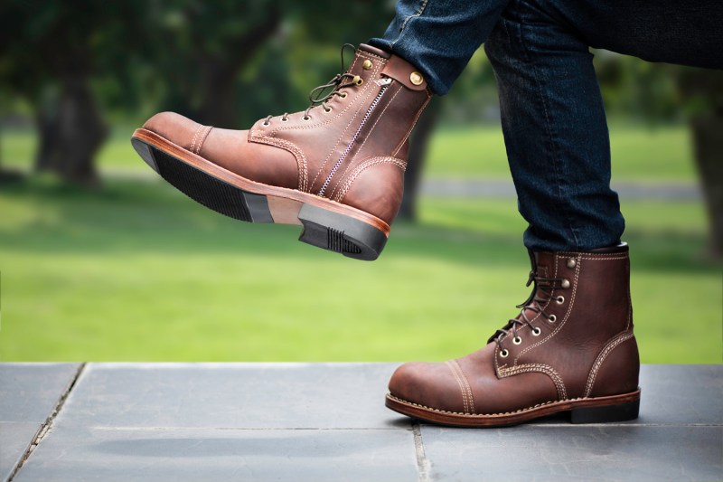 TOP TRENDING FASHIONABLE FALL BOOTS FOR MEN’S