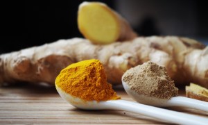 Ginger and turmeric spices