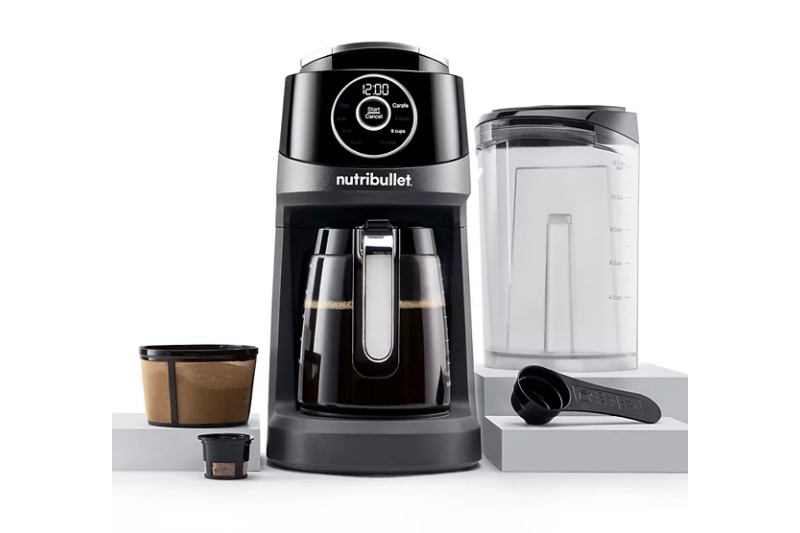 Cup and carafe coffee machine by Nurtibullet.