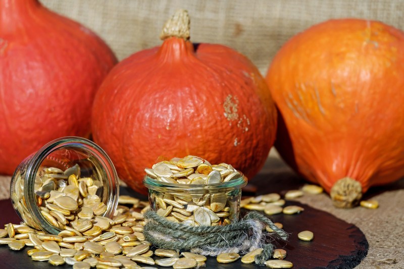 Calabazas y semillas de calabaza.