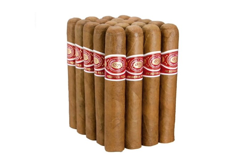 Romeo Y Julieta Reserve is a Robusto cigar.