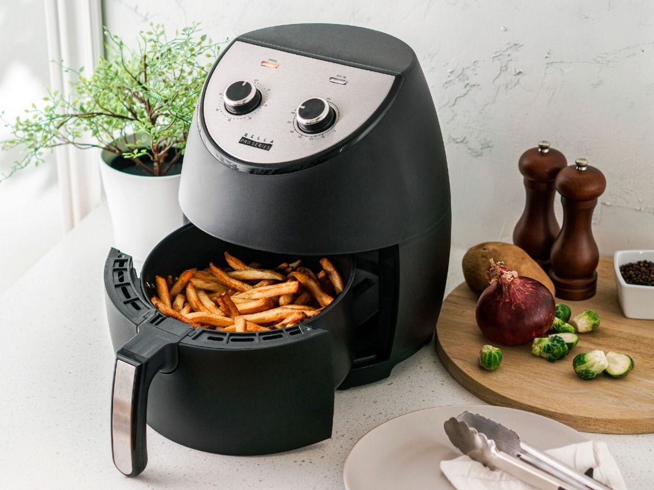 Best Air Fryer Deals: Up to $117 in Savings on Ninja, Bella Pro