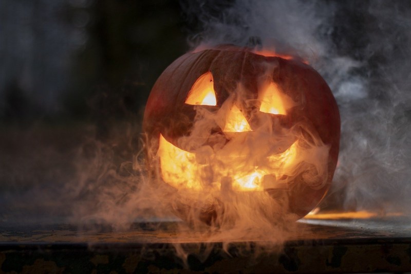 Jack o' Lantern lit up