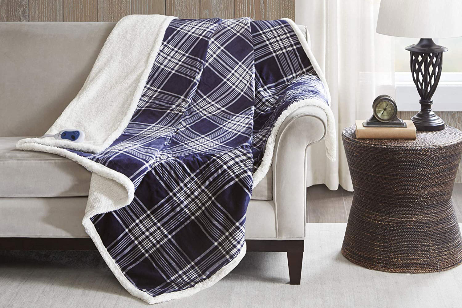 The 8 Best Heated Electric Blankets to Keep You Toasty This Winter - The  Manual