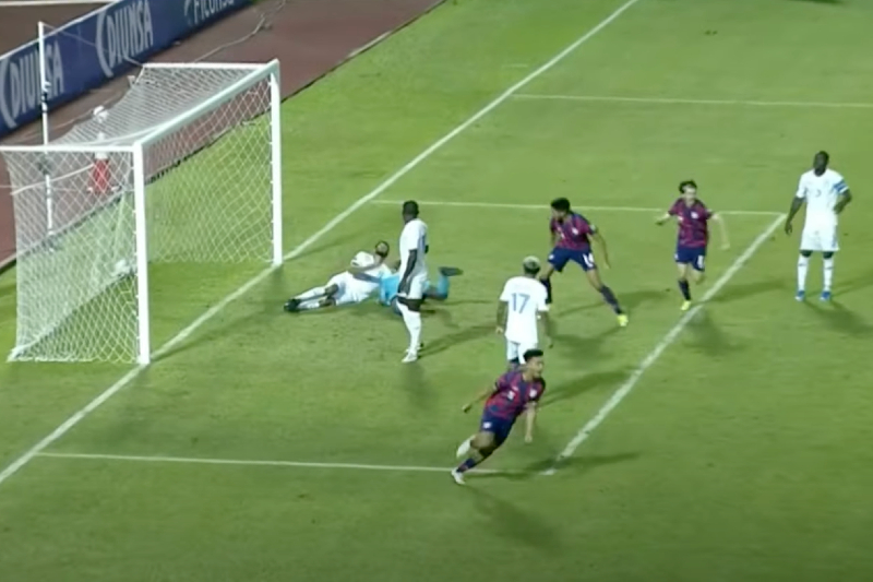 Miles Robinson of USA Soccer scores a game-tying goal against Honduras on Sept. 8, 2021.