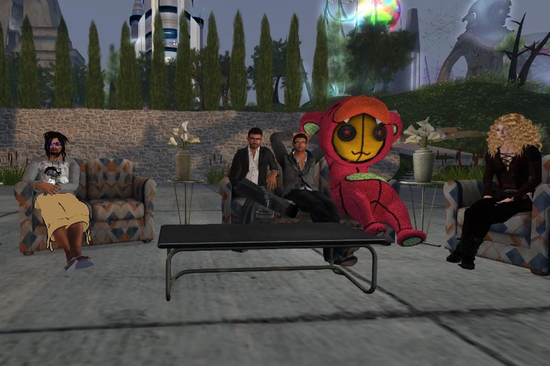 Second Life online marketplace avatars in the metaverse celebrate the site's 11th birthday.