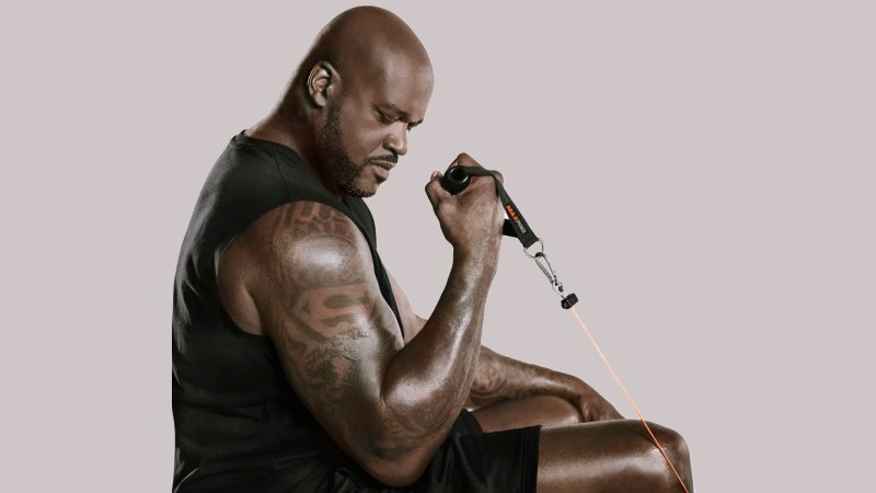 Shaq with MAXPRO Smart Cable Gym.