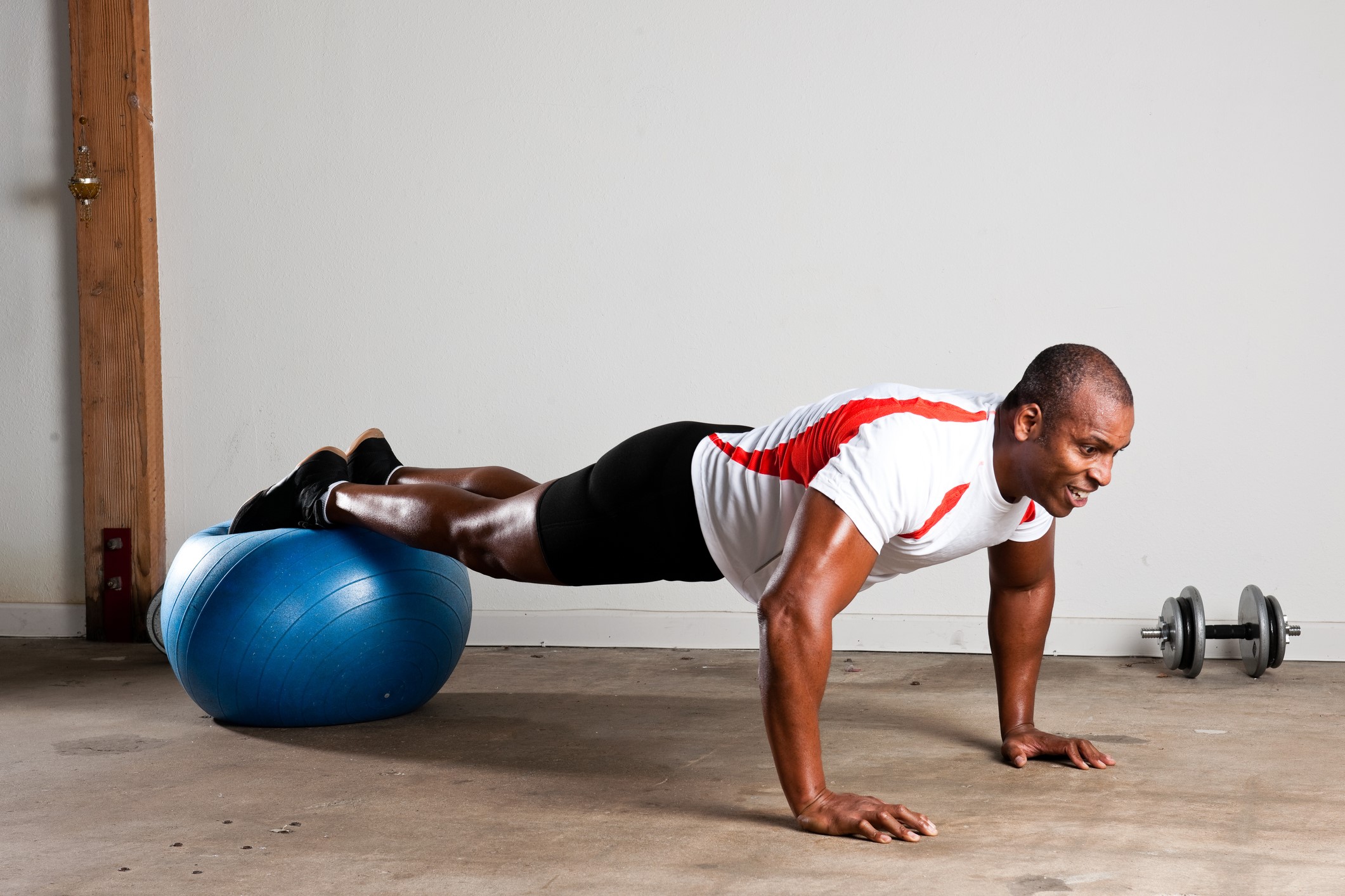 7 Best Push-Up Exercises For an Added Challenge - The Manual