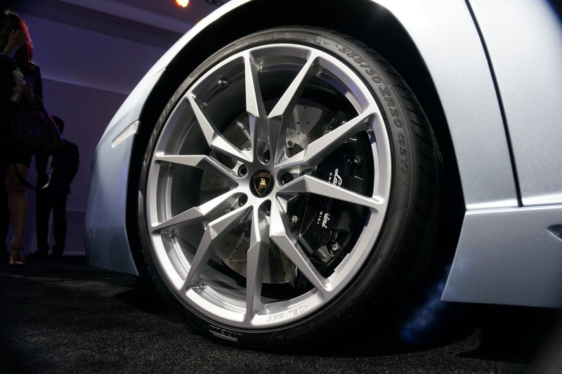 Car sidewall detail for snow chains.