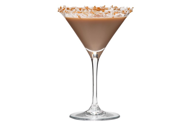 D'usse media noche espresso martini with garnish on the rim.