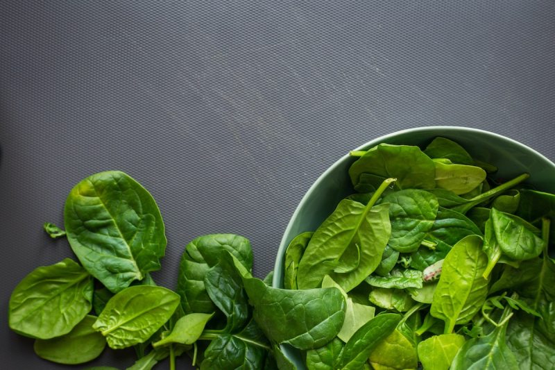 Baby spinach in a bowl.